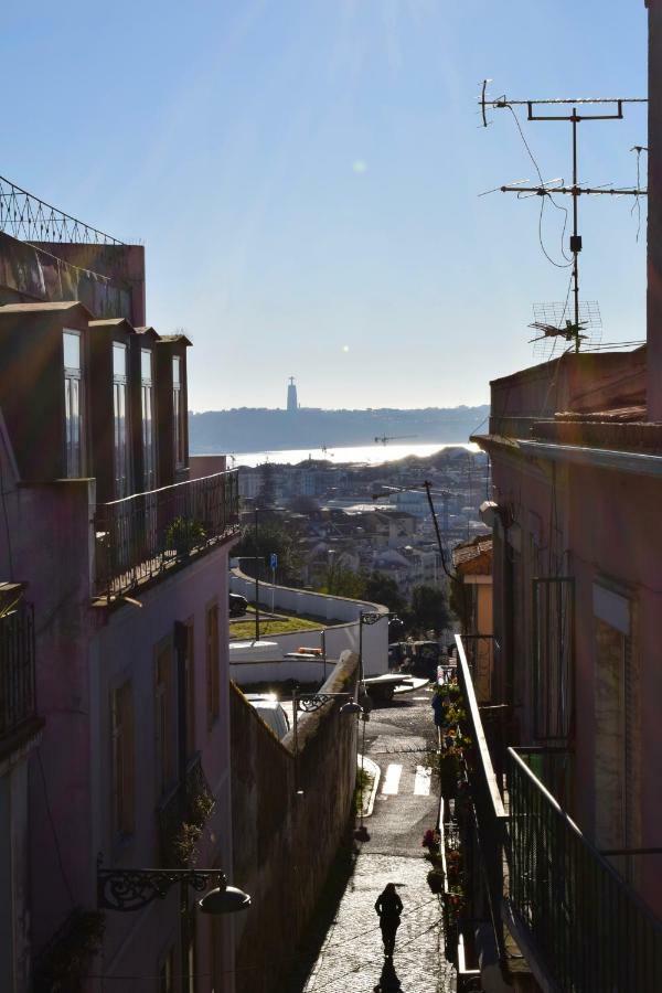 Elegant Riverview Apartment In Historical Lisboa المظهر الخارجي الصورة